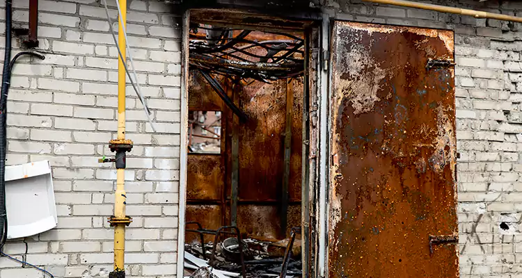 Metal Door Rust Repair in Keystone, FL